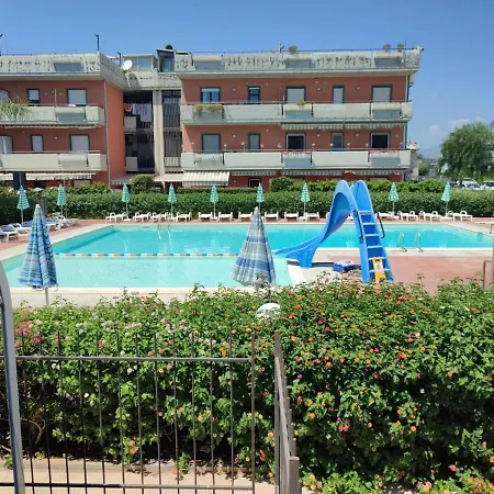 Luna's House Fondachello شقة