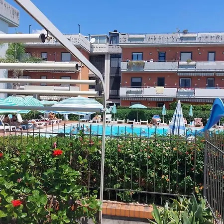 Luna's House Fondachello شقة