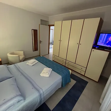 Luna's House Fondachello شقة